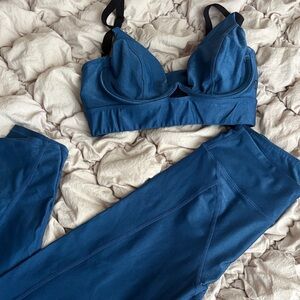 Good American Blue Leggings Set